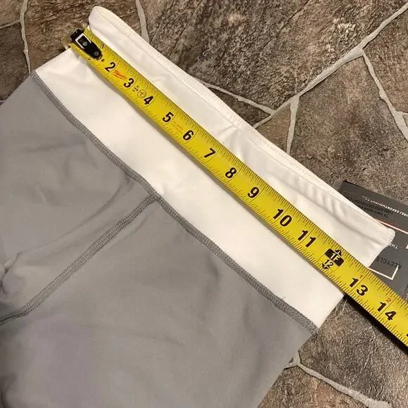 NWT Threads 4 Thought Gray White Pink Sz M Leggings - Picture 5 of 12